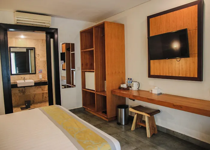 Hotel Dekuta 3*