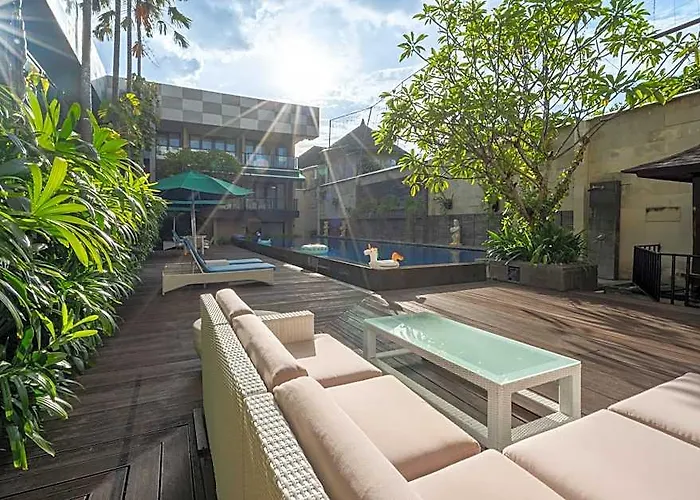 Hotel Dekuta 3*